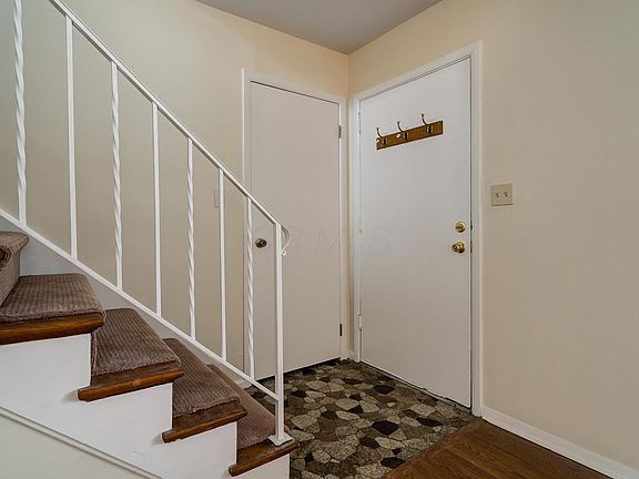 3rd image of 777 Stinchcomb Dr