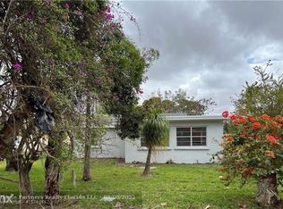 4186 Bougainvillea St, West Palm Beach, FL 33406