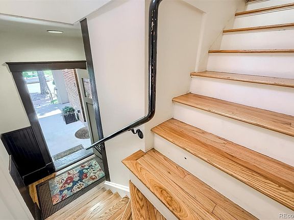 3rd image of 1307 Franklin St APT 3