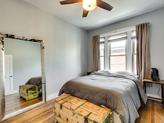 3rd image of 2709 W Crystal St APT 2