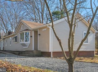 12850 Booth Rd, Lovettsville, VA 20180