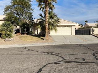 1973 E Shasta Lake Dr, Fort Mohave, AZ 86426