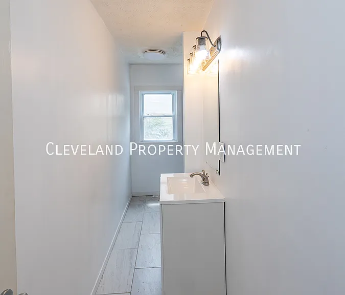 1807 Denison Ave #1 — Photo 13