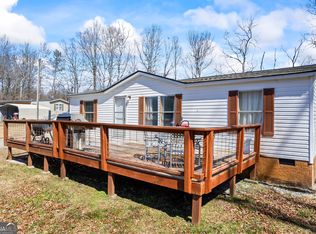 142 Sunrise Cv, Clarkesville, GA 30523