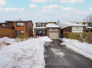 43 Mammoth Hall Trl, Toronto, ON M1B1P5