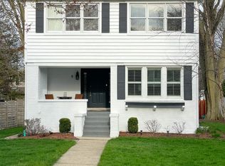 9 S Bruner St, Hinsdale, IL