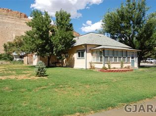 106 W 1st St, Palisade, CO 81526