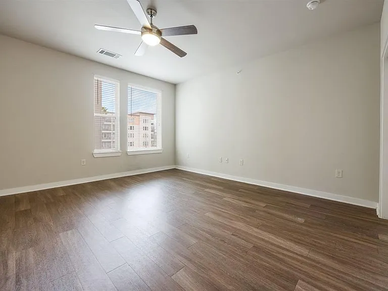1900 Barton Springs Rd #3013 — Photo 9