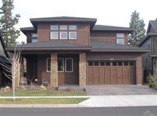 19679 SW Hollygrape St, Bend, OR 97702