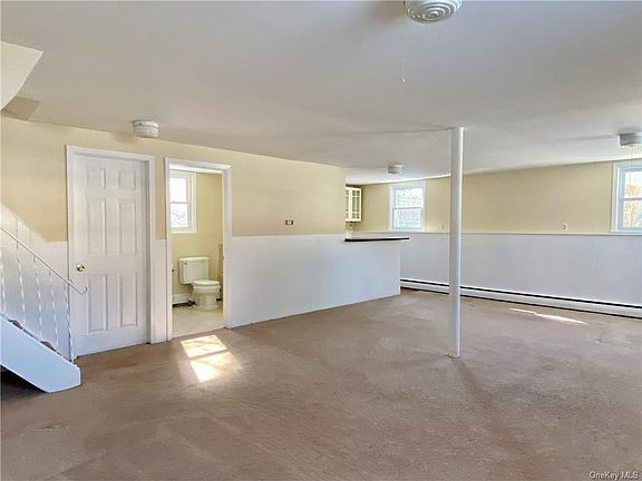 4th image of 3 Birchwood Dr
