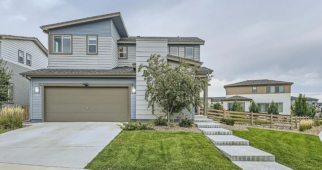 4 bed, 2734 sqft, $3,400 — Photo 1