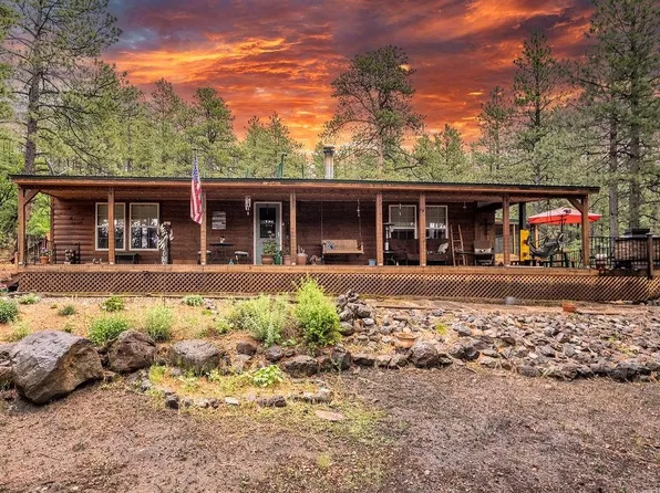 4 Red Oak Dr, Guadalupita, NM 87722