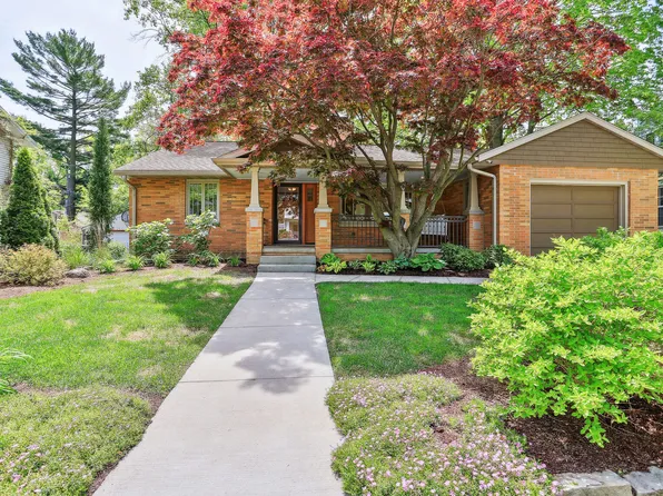 405 W Vermont Ave, Urbana, IL 61801