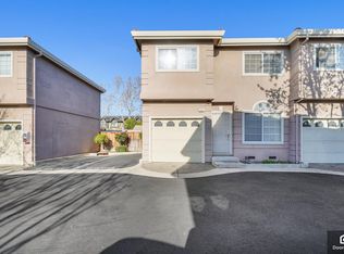 813 Woodhams Oaks Pl, Santa Clara, CA 95051