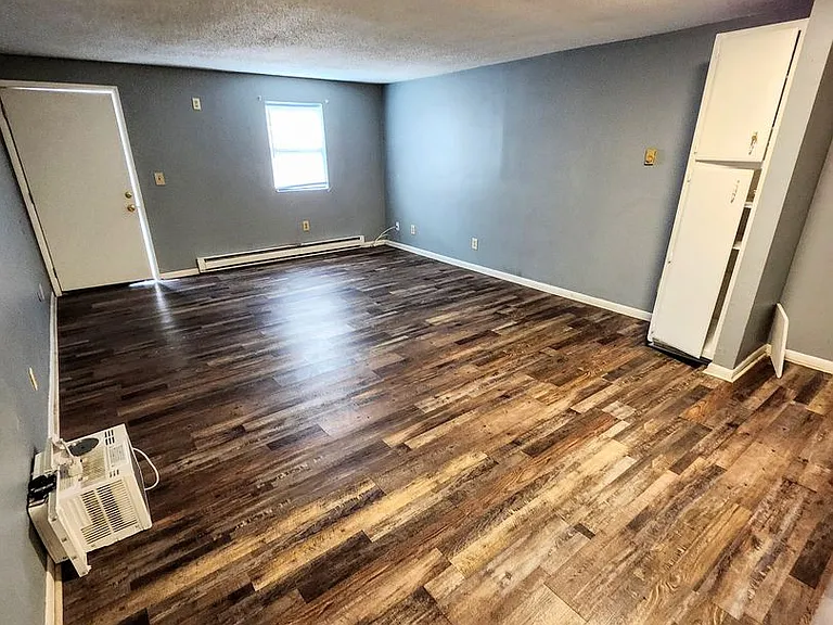 805 N Washington St #10 — Photo 3