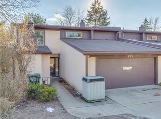 155 Court Dr, Akron, OH 44333