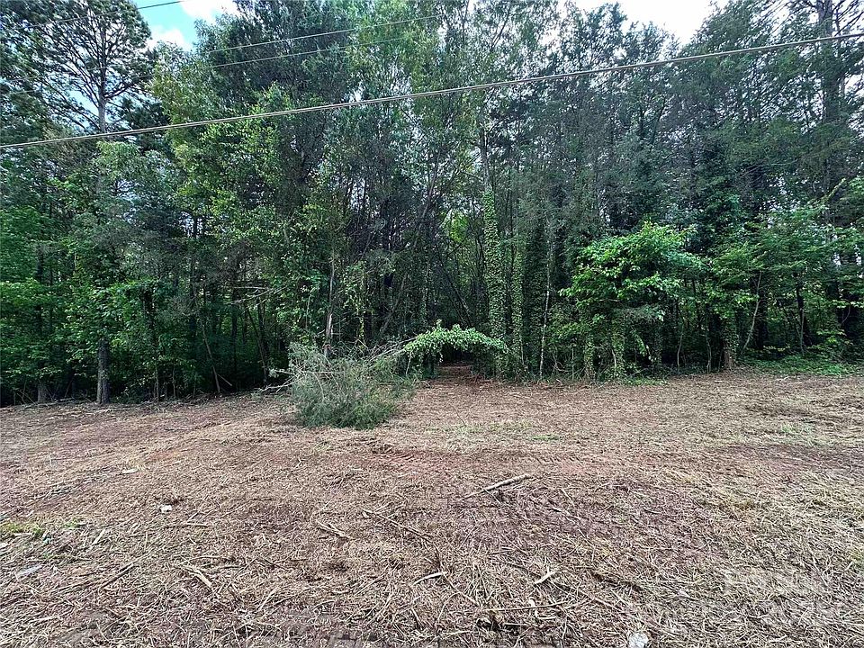 2nd image of LOT 33 Seven Oaks Ln
