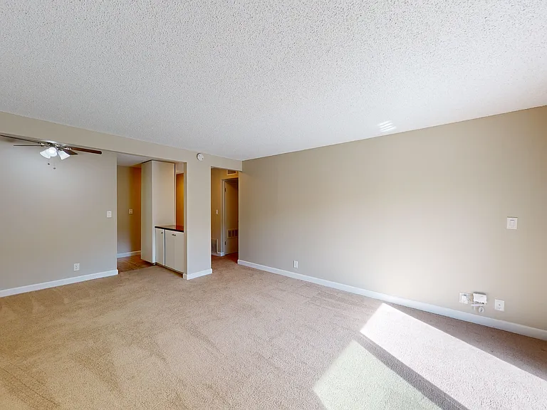 1006 Ignacio Blvd #37 — Photo 12