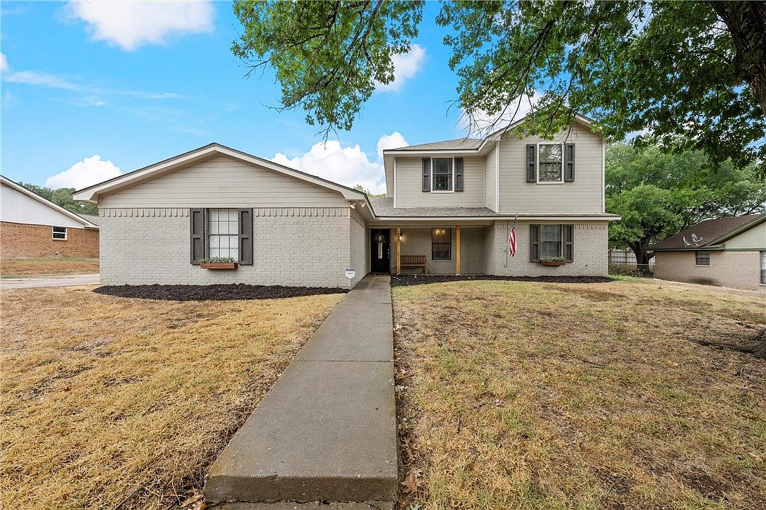 216 Hillside Dr, Hewitt, TX 76643 MLS 218098 Zillow