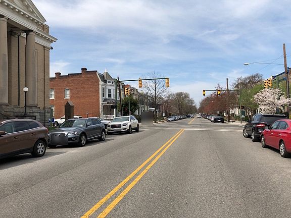 5th image of 1909 Grove Ave