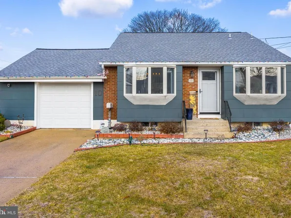 10 Intervale Rd, Hamilton, NJ 08620