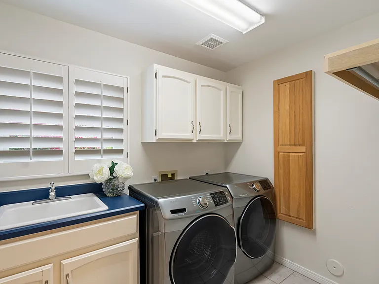 9148 N 115th Way — Photo 17