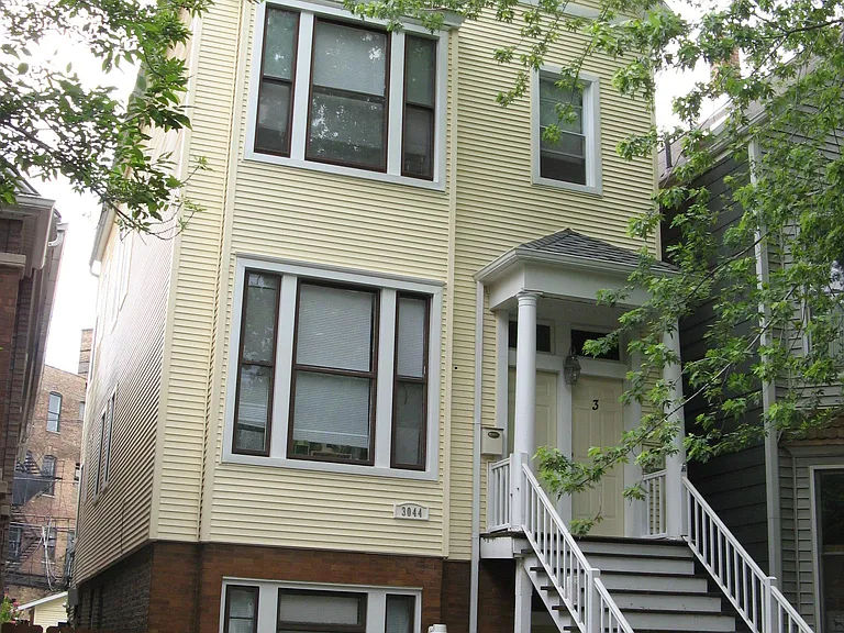 3044 N Southport Ave #1 — Photo 1