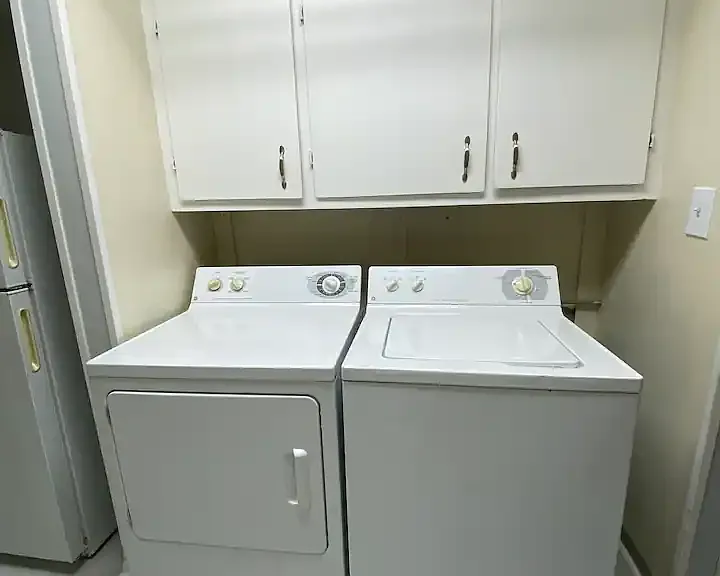 656 Macklen Ave #1 — Photo 9