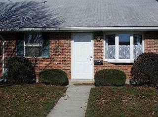 2nd image of 1616 Sierra Ave