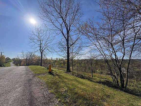 3rd image of 12213 Clay Pike