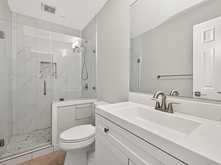 12930 Kimberley Ln — Photo 35
