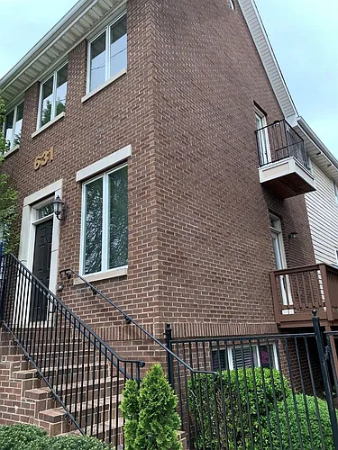 631 W Main St #101 Photo 1