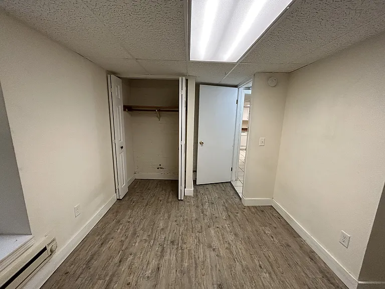 109 E Gorham St #4 — Photo 6