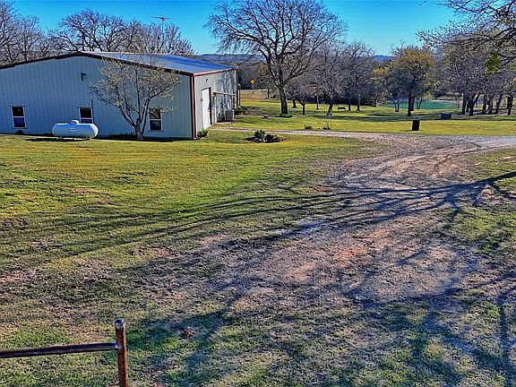 4th image of 306 Dye Church Rd