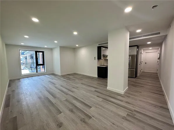 1238 63rd St #214, Brooklyn, NY 11219