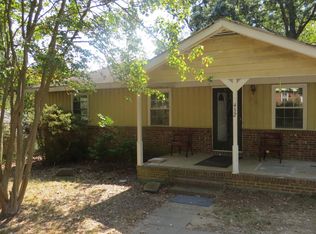 432 Solar Dr, Raleigh, NC 27610