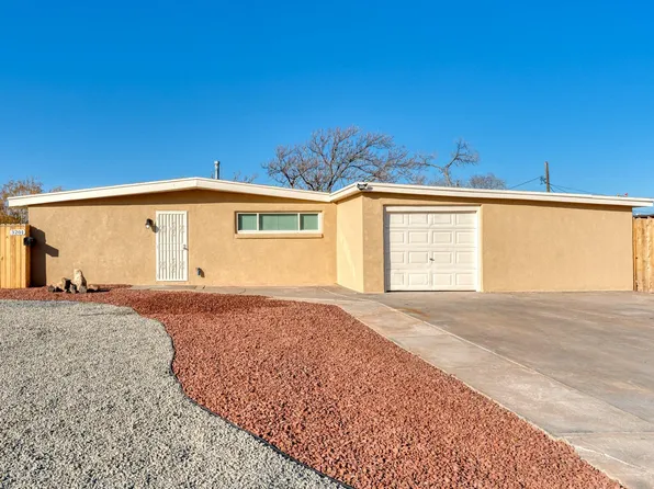 3201 Montclaire Dr NE, Albuquerque, NM 87110