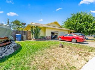 7401 Salford St, Sacramento, CA 95822