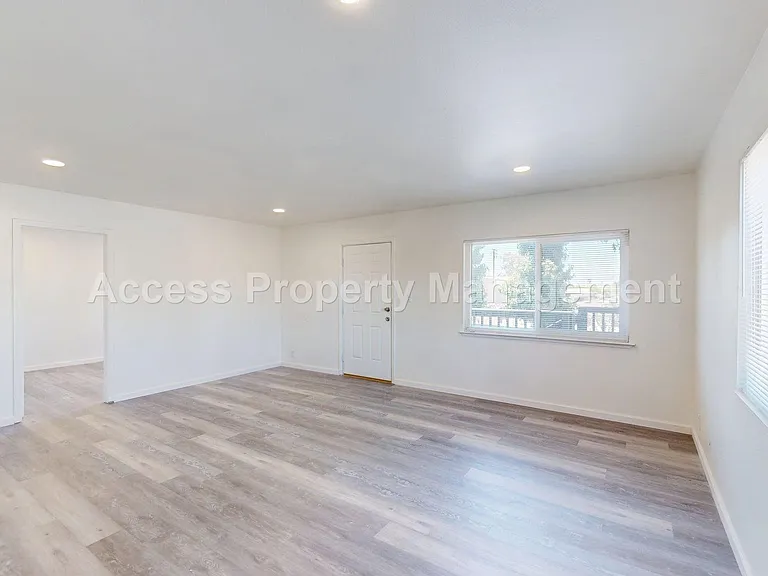 617 Tully Rd #21 — Photo 6
