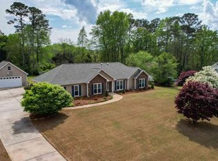 185 Crescent Dr, Newnan, GA 30265