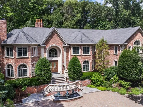 6 Adams Rd, Saddle River, NJ 07458