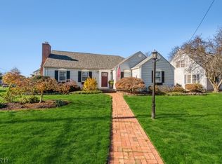 69 Vanderveer Ave, Somerville, NJ 08876