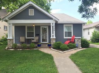 2106 W 47th Ter, Westwood, KS 66205