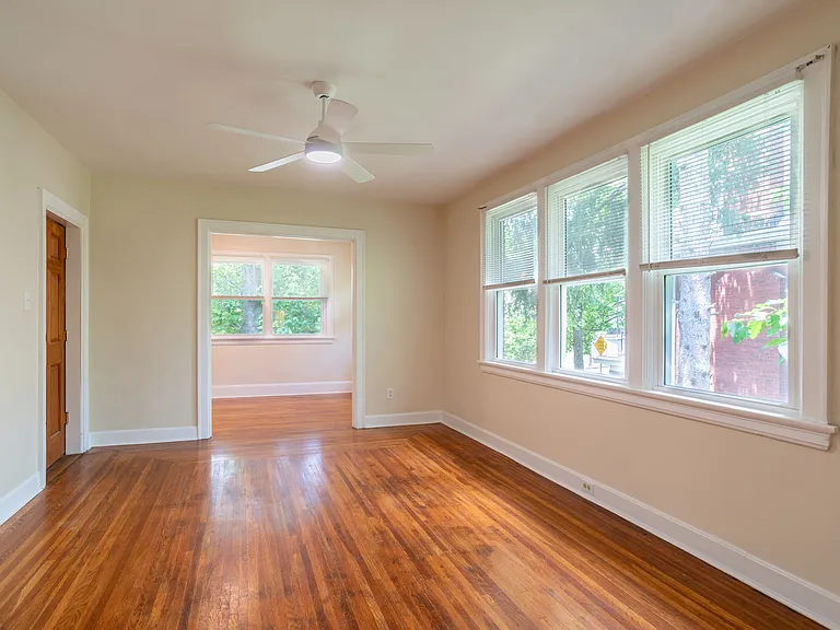 2956 Harrison Ave #3 — Photo 11