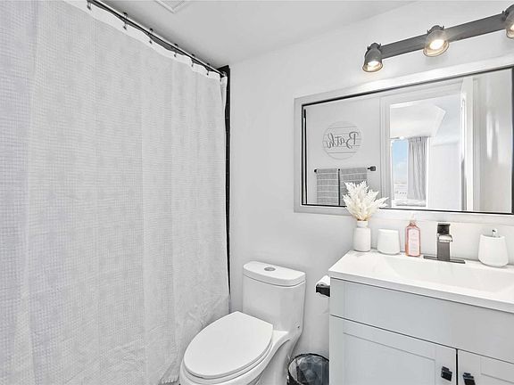 4th image of 50 Disera Dr #1109