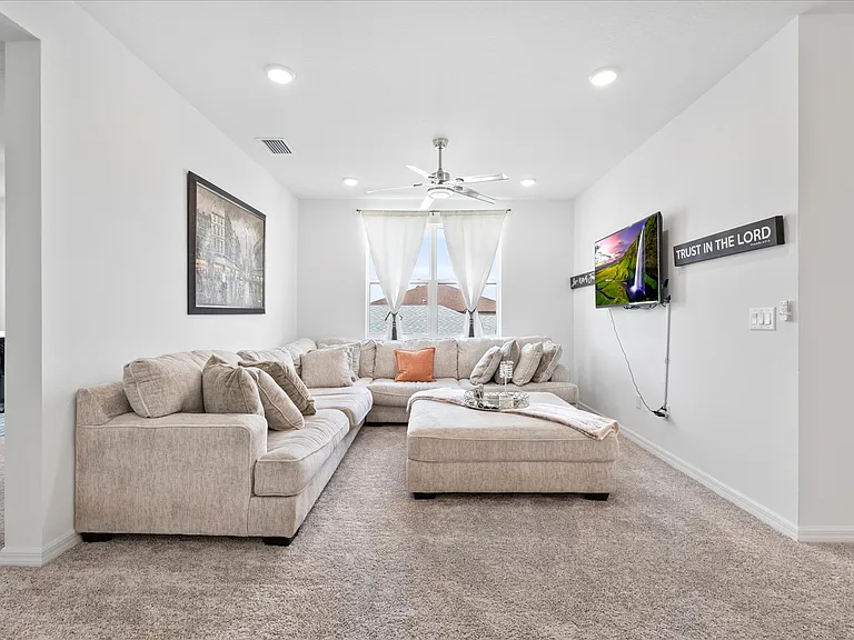 12195 Stirrup Dr — Photo 28