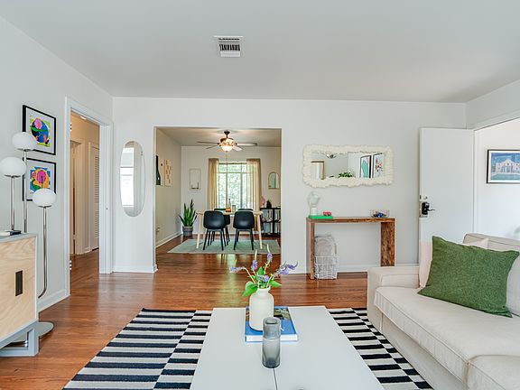 5th image of 1031 Shook Ave #2