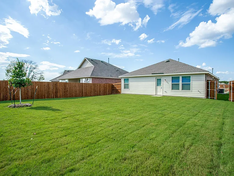 1809 River Crossing Dr — Photo 25