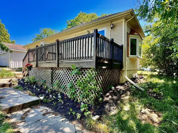 309 W Vandercook Dr, Jackson, MI 49203
