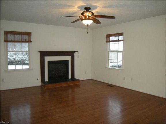2nd image of 219 Keswick Pl
